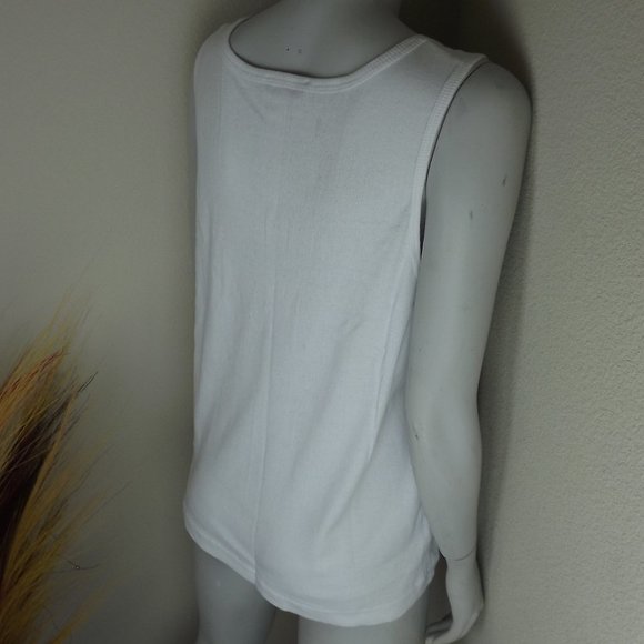 White Tank Top With Beads - Picture 6 of 7